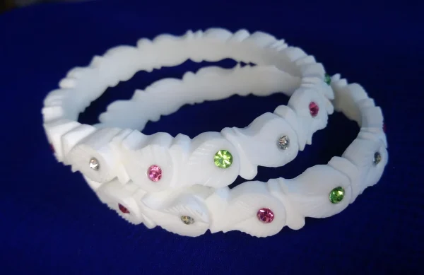 Shakha Pola Set for Women/Stone Design Sakha Set/Hand made Design Conch Shell Bangle